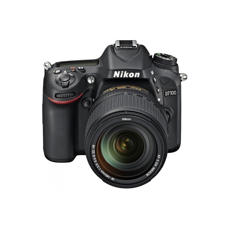 Nikon D7100 + Nikkor 18-140mm VR